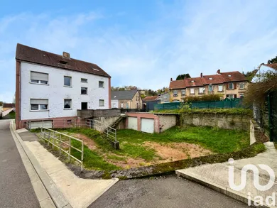 Building at Petite-Rosselle (57540)