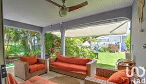 Maison à Sainte-Anne (97180)