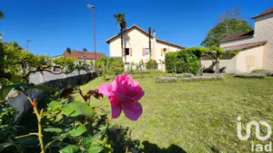 Maison traditionnelle à Sauveterre-de-Béarn (64390)