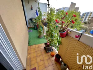 Apartment at Bezons (95870)