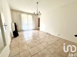 Appartement à Charleville-Mézières (08000)
