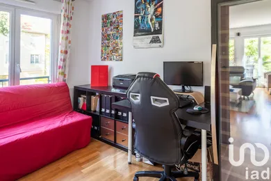 Appartement à Le Plessis-Trévise (94420) — 10/16