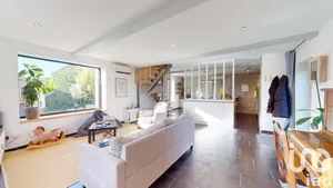 Maison de village à Yssac-la-Tourette (63200)