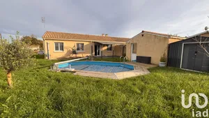 Maison traditionnelle à Bieujac (33210)