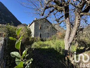 Maison traditionnelle à Niaux (09400)