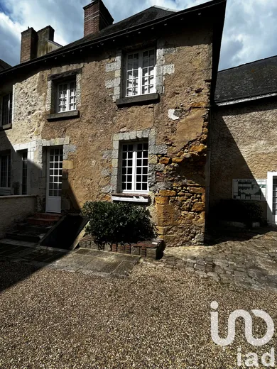 Duplex at La Flèche (72200)