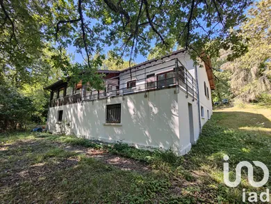 House at Targon (33760)