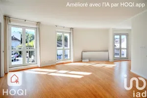 Apartment at Saint-Cyr-l'École (78210)
