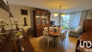 Apartment at Noisy-le-Grand (93160)