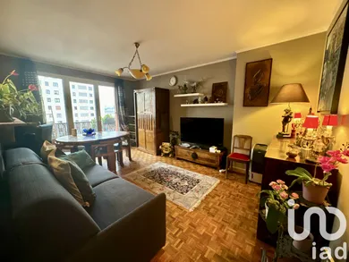 Apartment at Châtillon (92320)
