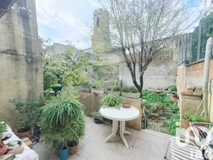 Maison de village à Entraigues-sur-la-Sorgue (84320)