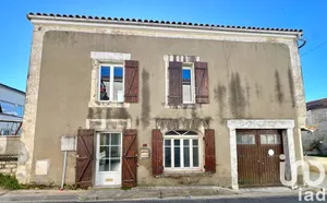 Maison à Vars (16330)