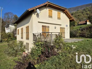 Maison traditionnelle à Serrières-en-Chautagne (73310)
