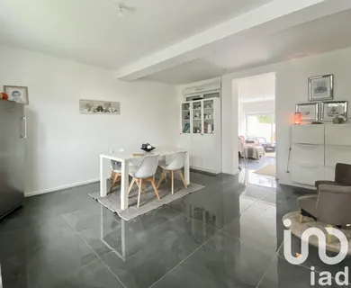 Maison traditionnelle à Moissy-Cramayel (77550)