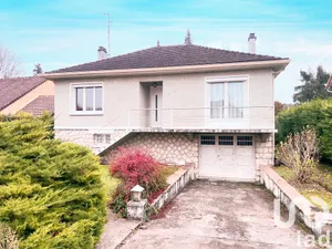 House at Moret-Loing-et-Orvanne (77250)