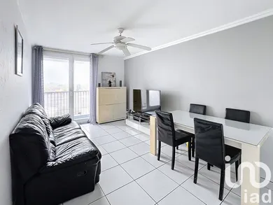 Appartement à Pontault-Combault (77340)