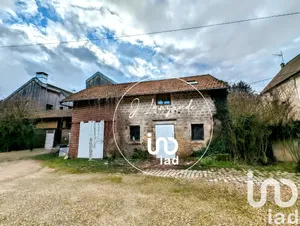 Building at Auvers-sur-Oise (95430)