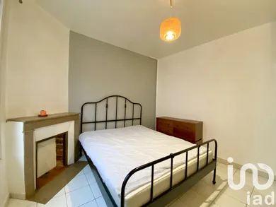 Apartment at Villejuif (94800)