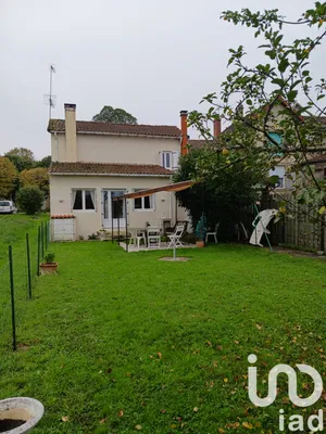 House at Mauprévoir (86460)