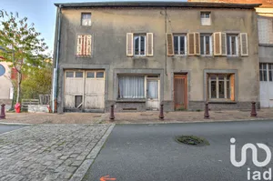 Townhouse at Bénévent-l'Abbaye (23210)