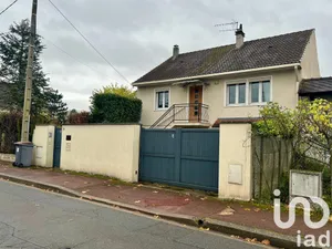 Traditional house at Verneuil-sur-Seine (78480)