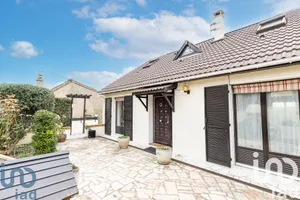 Traditional house at Savigny-sur-Orge (91600)