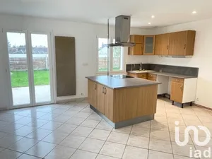 House at Chanteau (45400)