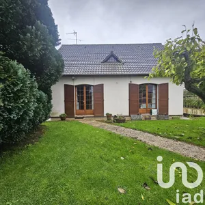 Maison traditionnelle à Yzengremer (80520)