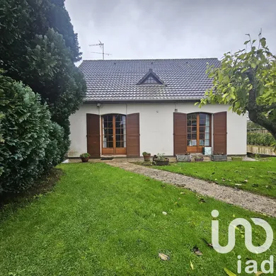 Maison traditionnelle à Yzengremer (80520)