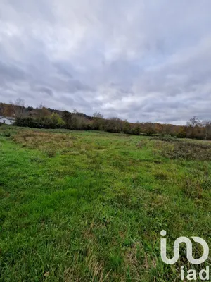Terrain à Saint-Étienne-Lardeyrol (43260)