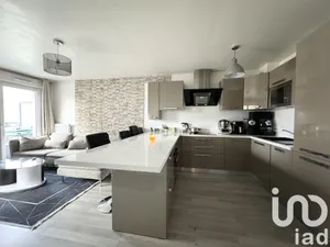 Apartment at Drancy (93700)