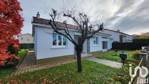 Pavillon à saint macaire en mauges (49450)