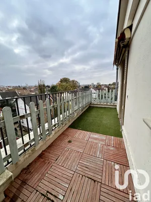 Apartment at Villemomble (93250)