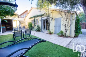Townhouse at Sainte-Maxime (83120)