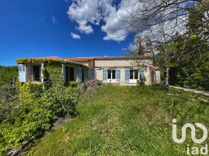 Maison traditionnelle à Montauroux (83440)