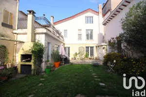 Maison à Cadillac-sur-Garonne (33410)