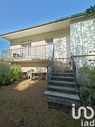 Detached house at Montbard (21500)