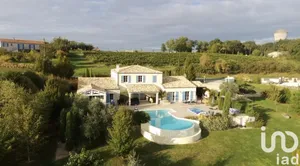 Maison à Sainte-Lheurine (17520)