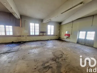 Building at Châtellerault (86100) — 5/9