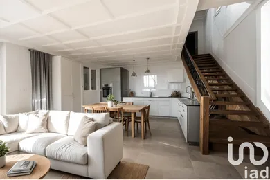 Village house at Ronvaux (55160)