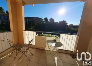 Apartment in Aix-en-Provence (13090)