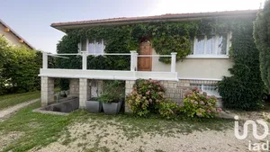 Maison traditionnelle à Saint-Fargeau-Ponthierry (77310)