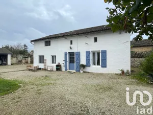 Maison traditionnelle à Limalonges (79190)