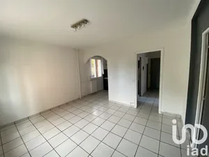 Apartment at Orange (84100)