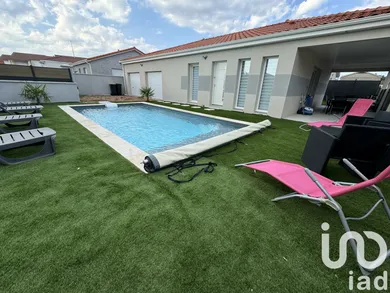 Traditional house at Roanne (42300)