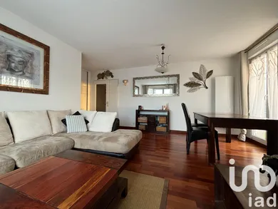 Apartment at Coignières (78310)