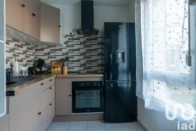 Appartement à MAGNANVILLE (78200) — 6/12