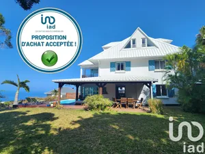 House in Les Avirons (97425)