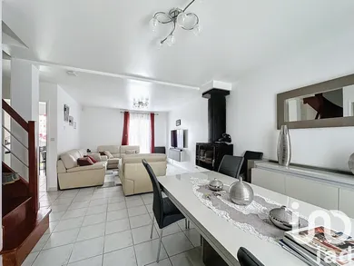 Traditional house in Villeneuve-le-Roi (94290)