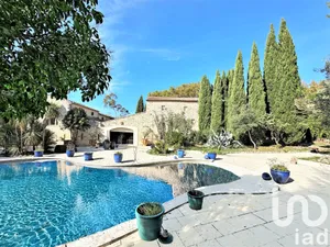 Mas à Uzès (30700)